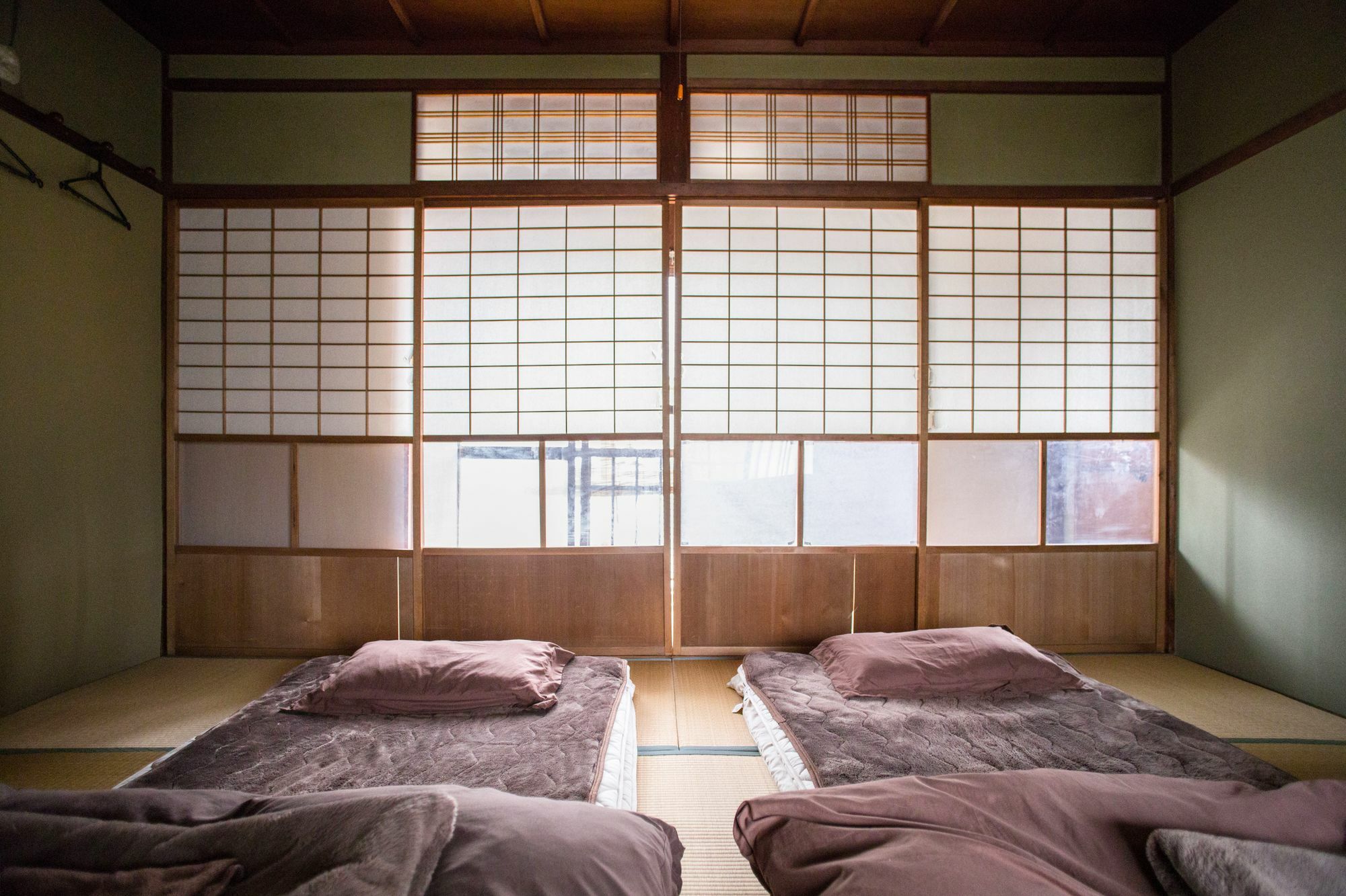 And Smiles Hostel Nara Esterno foto